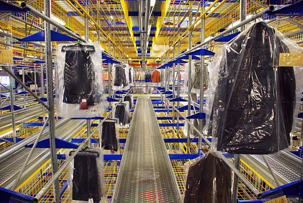 Italian clothing factory - Automatic warehouse.